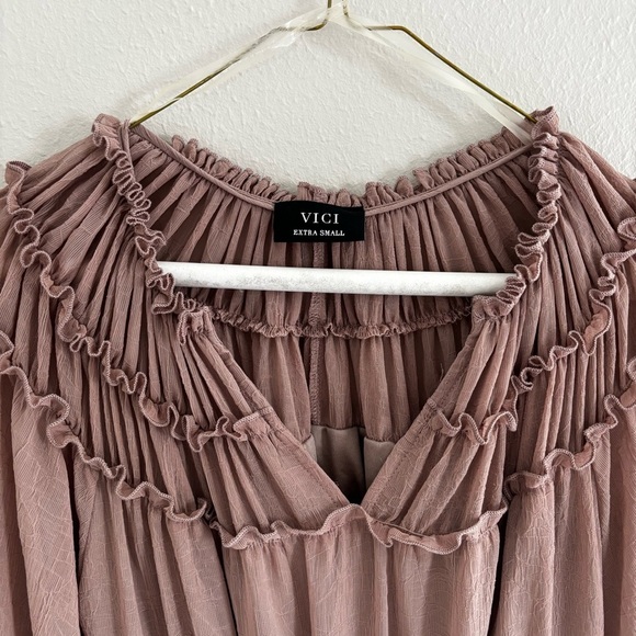 Vici Elegant Mauve Dress - Picture 7 of 7